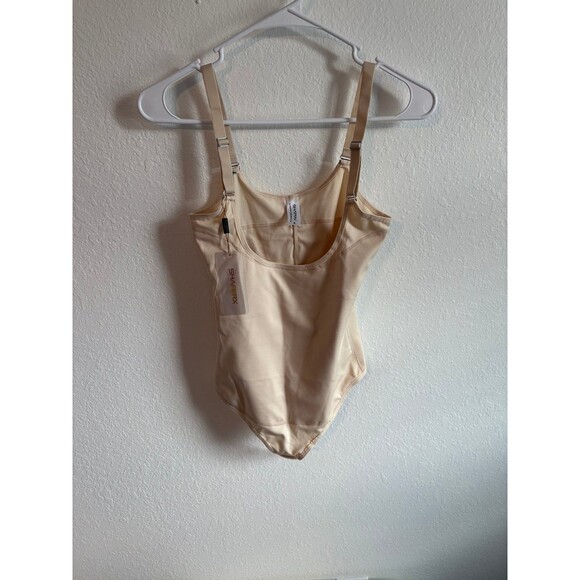 ShaperX Women’s Size Small NWT Compression Bodysuit - Picture 1 of 3